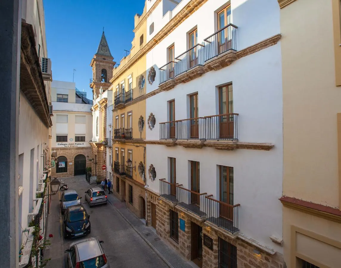 Apartamentos Maier Cádiz